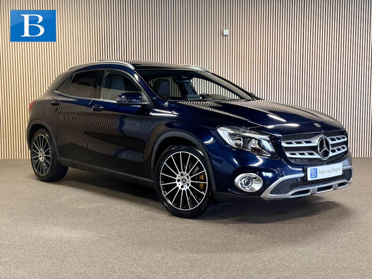 Mercedes-Benz GLA-Klasse - 250 Urban-PANORAMA-MEMORY-360 CAMERA-TREKHAAK-COMPL. - AutoWereld.nl