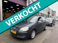 Volkswagen Polo - 1.4-16V Comfortline