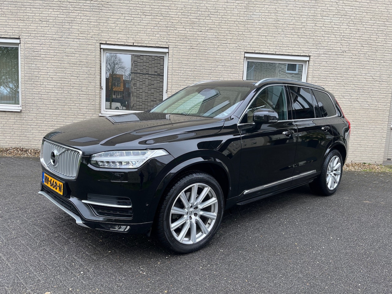 Volvo XC90 - 2.0 D5 AWD Inscription 7p B&W Luchtvering Full Options - AutoWereld.nl