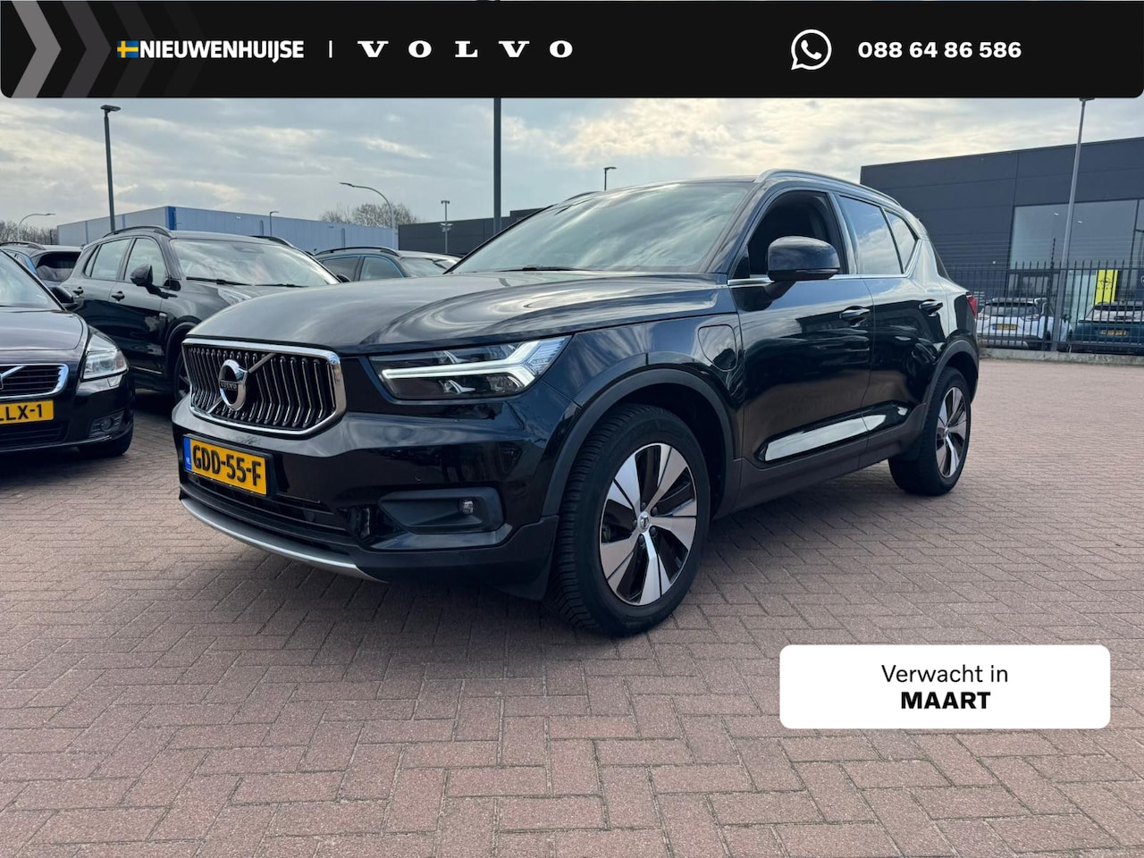 Volvo XC40 - 1.5 T4 Recharge Inscription Expression | Schuif -/ Kanteldak | Trekhaak | Keyless | Elektr - AutoWereld.nl
