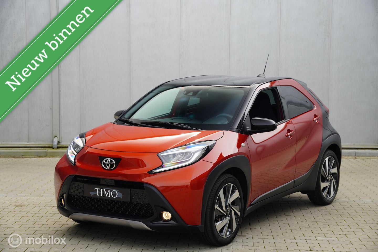 Toyota Aygo X - 1.0 VVT-i S-CVT Limited|6184 KM! - AutoWereld.nl