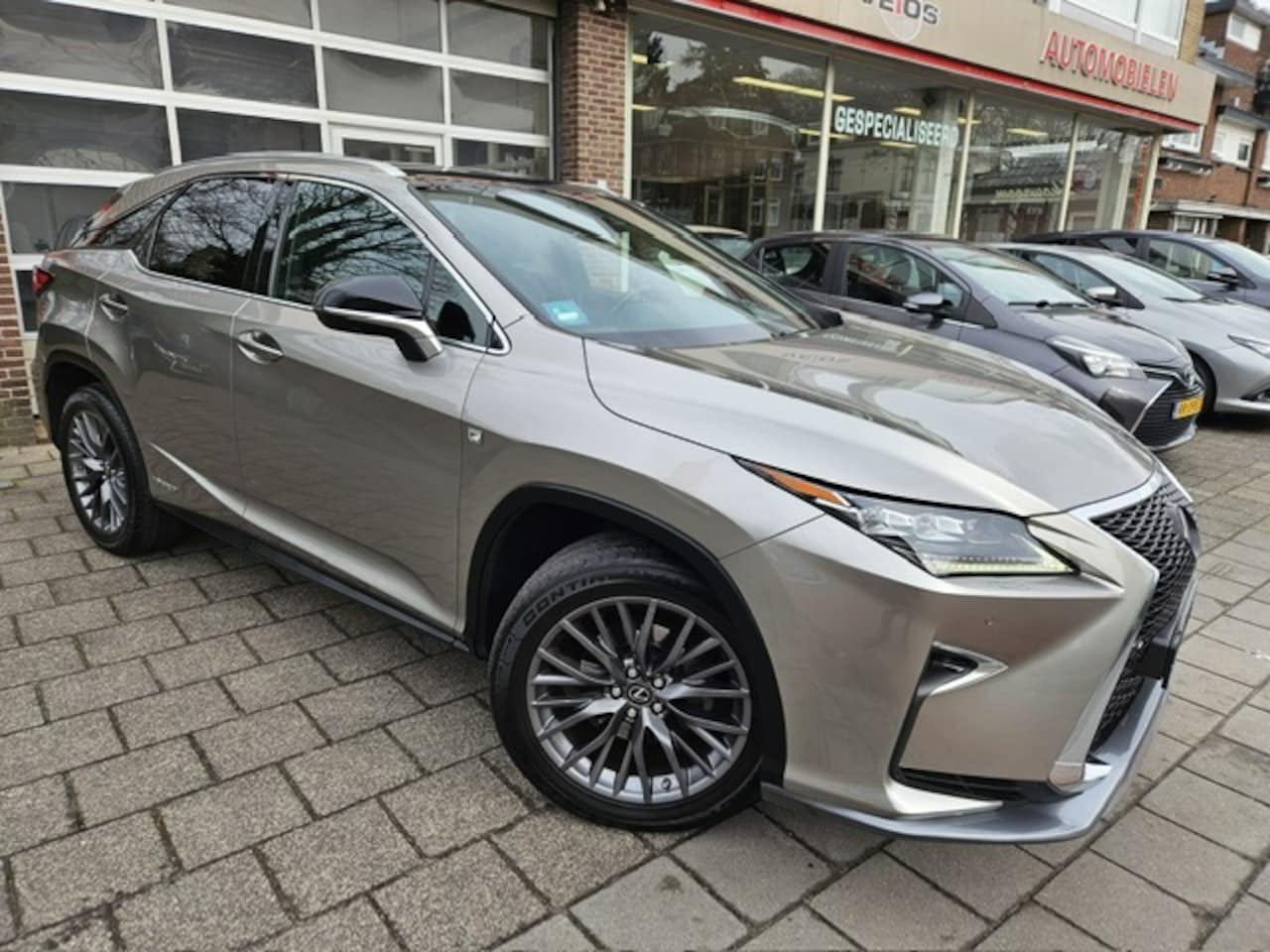 Lexus RX 450h - 4WD F Sport Line Panoramadak/Mark Levinson/Dodehoek detector - AutoWereld.nl