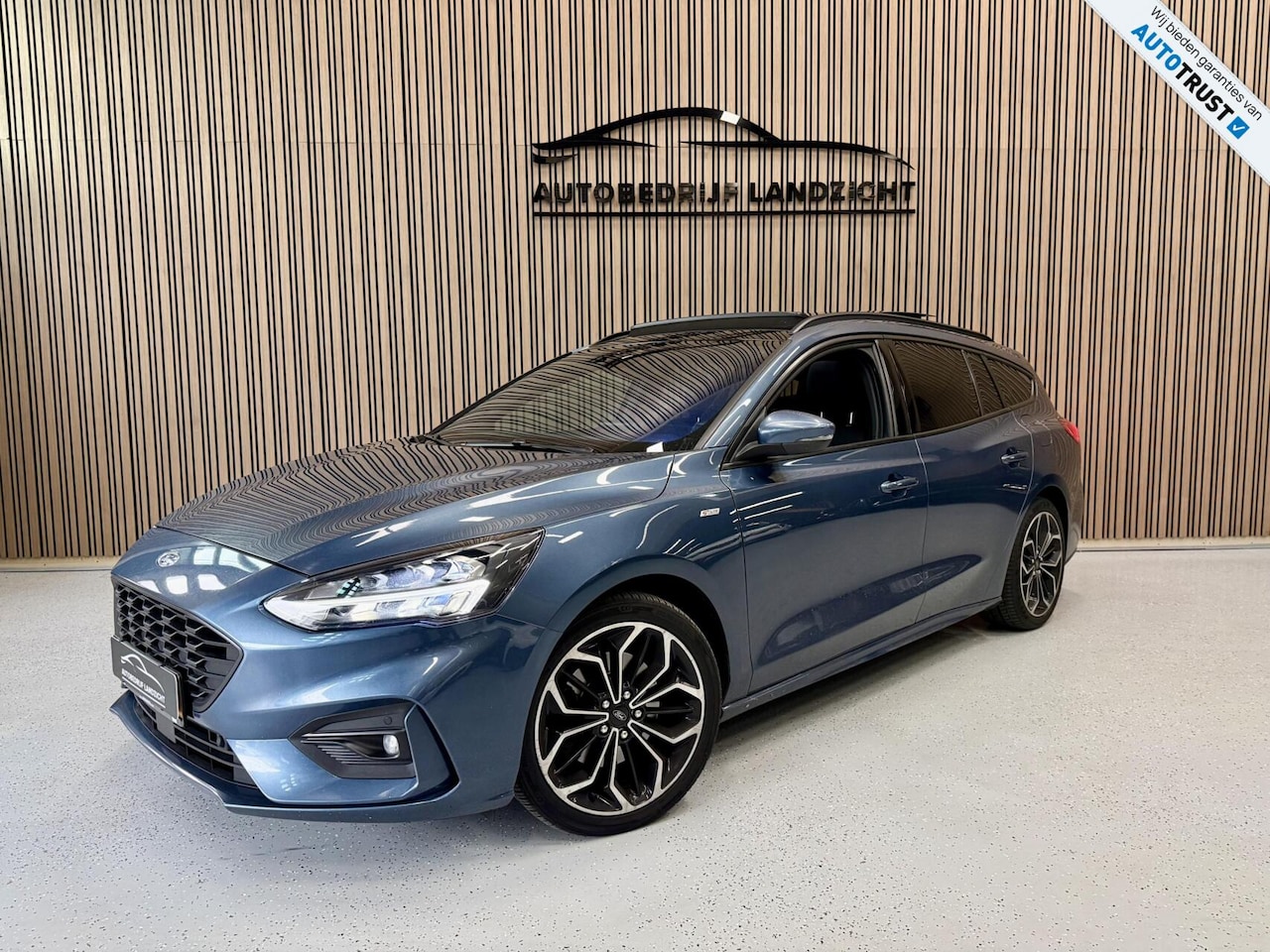 Ford Focus Wagon - 1.5 EcoBoost ST Line | LED | Pano | 182 PK - AutoWereld.nl