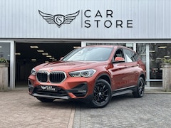 BMW X1 - sDrive18i Executive |STOEL VWM|KEYLESS|NAVI|LED|CLIMA|LM VELGEN 17''