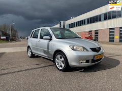 Mazda 2 - 2 1.6 Sportive van 1e eigenaar AC, Nap