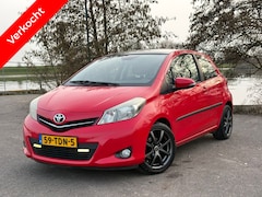 Toyota Yaris - 1.3 VVT-i Dynamic PANO Keyless Camera Navi