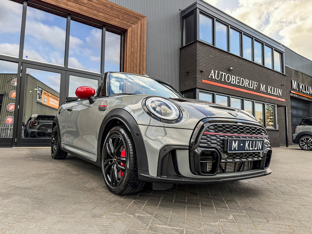 MINI Cabrio - Mini 2.0 John Cooper Works JCW Pack F1 aut 231pk/Nardo/Hk/Camera/Bomvol - AutoWereld.nl