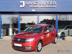 Dacia Sandero - 0.9 TCe Laureate | Parkeer Sensoren | Cruise Control | Navi | Start/Stop | Bluetooth |