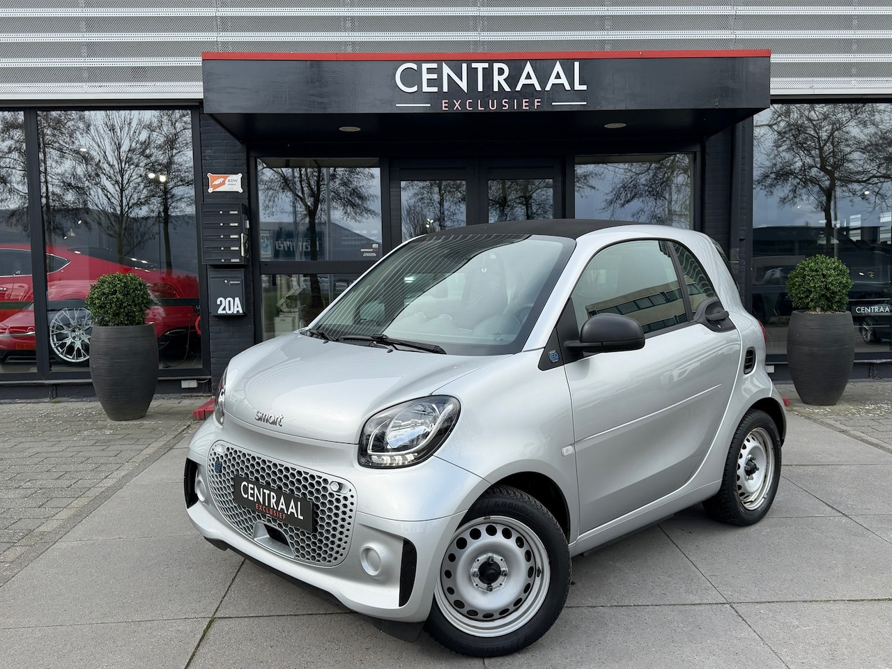 Smart Fortwo - EQ Comfort 18 kWh Leder|Stoelverwarming|Cruiscontrol - AutoWereld.nl