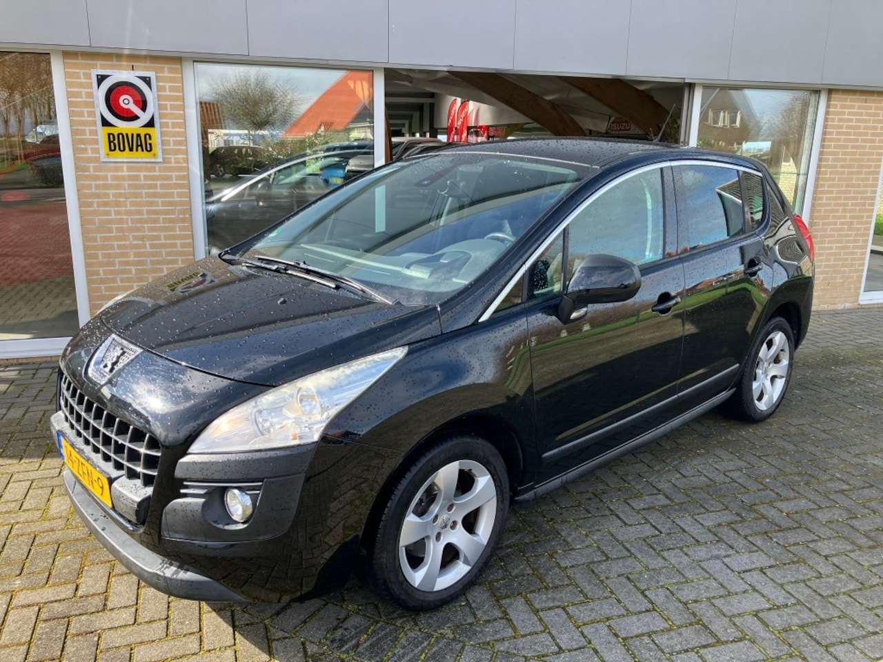 Peugeot 3008 - 1.6 THP Allure Panorama dak, Trekhaak - AutoWereld.nl