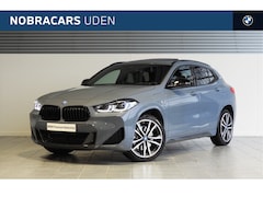 BMW X2 - xDrive25e High Executive M Sport Automaat / Panoramadak / M Sportonderstel / Comfort Acces
