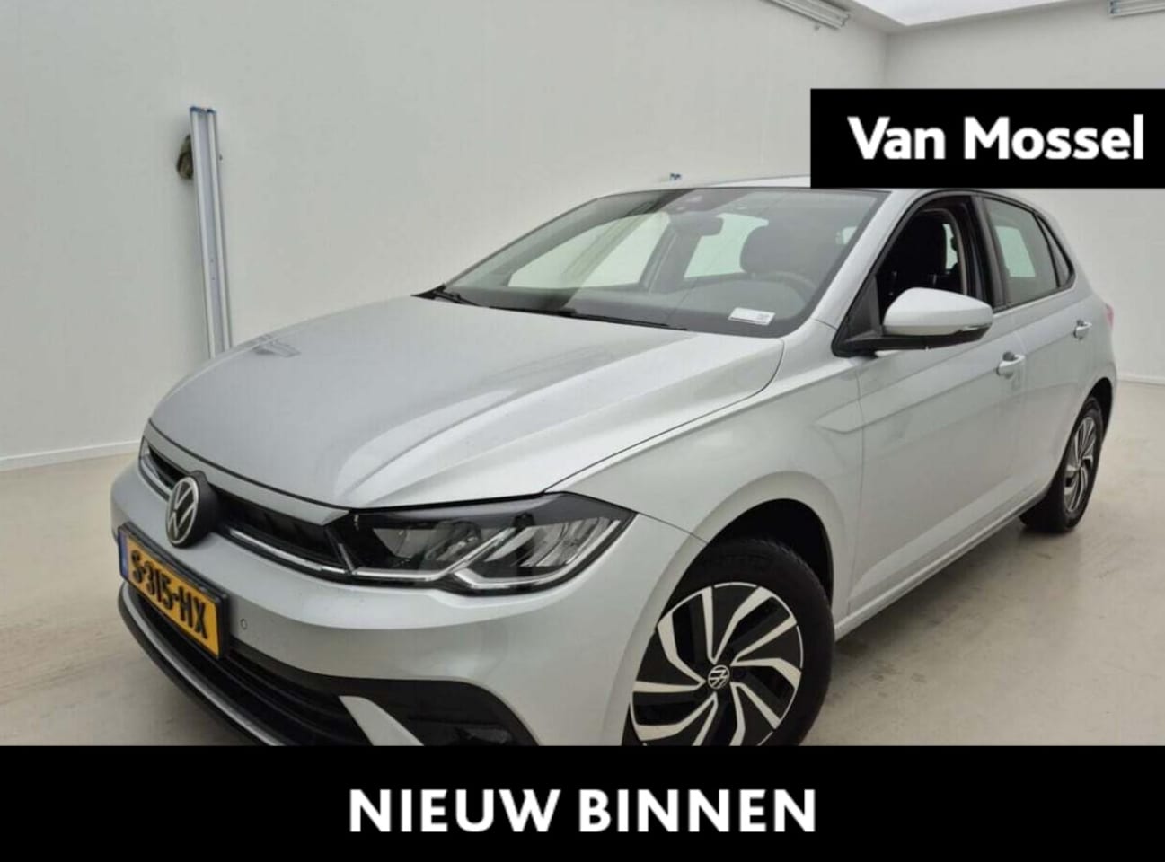 Volkswagen Polo - 1.0 TSI Life | 95 PK | Stoelverwarming | Airco | Digital Cockpit | Parkeersensoren | Navig - AutoWereld.nl