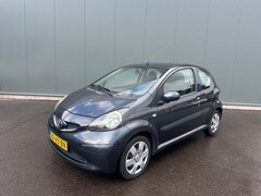 Toyota Aygo - 1.0-12V +