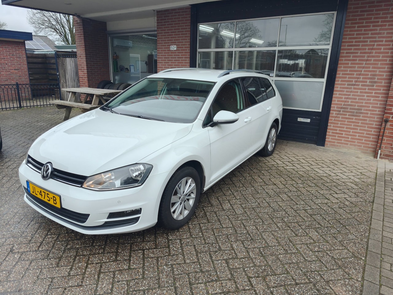 Volkswagen Golf Variant - 1.2 TSI Comfortline 1.2 TSI Comfortline, Clima, Cruise, PDC, Bluetooth, LM, NAP - AutoWereld.nl