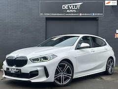 BMW 1-serie - 118i High E | M-Pakket | Carplay | Climate Control | Cruise Control | Halfleer | Led | Sto
