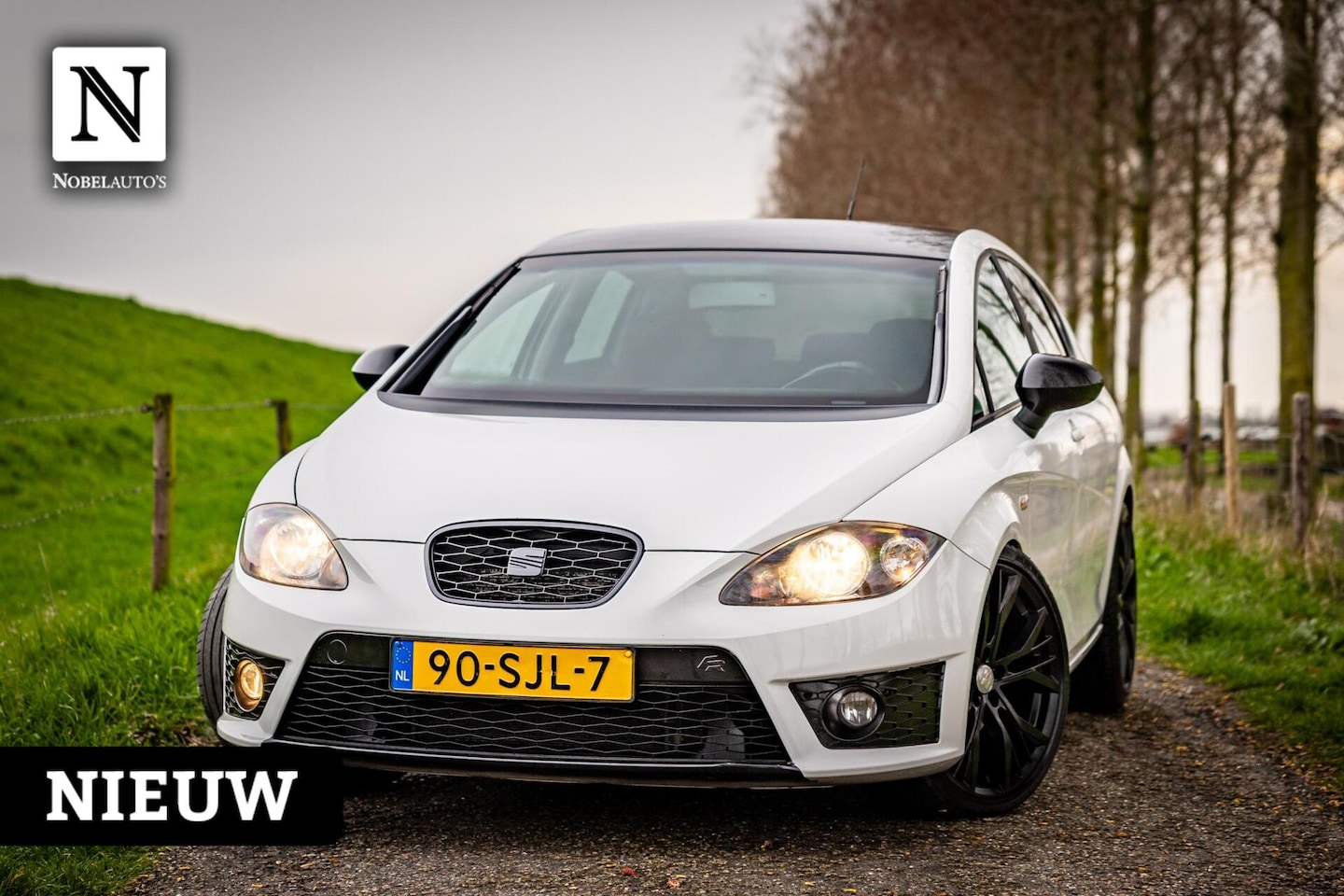 SEAT Leon - 1.8 TFSI FR | Automaat | Nap | 19 inch | Verlaagd - AutoWereld.nl