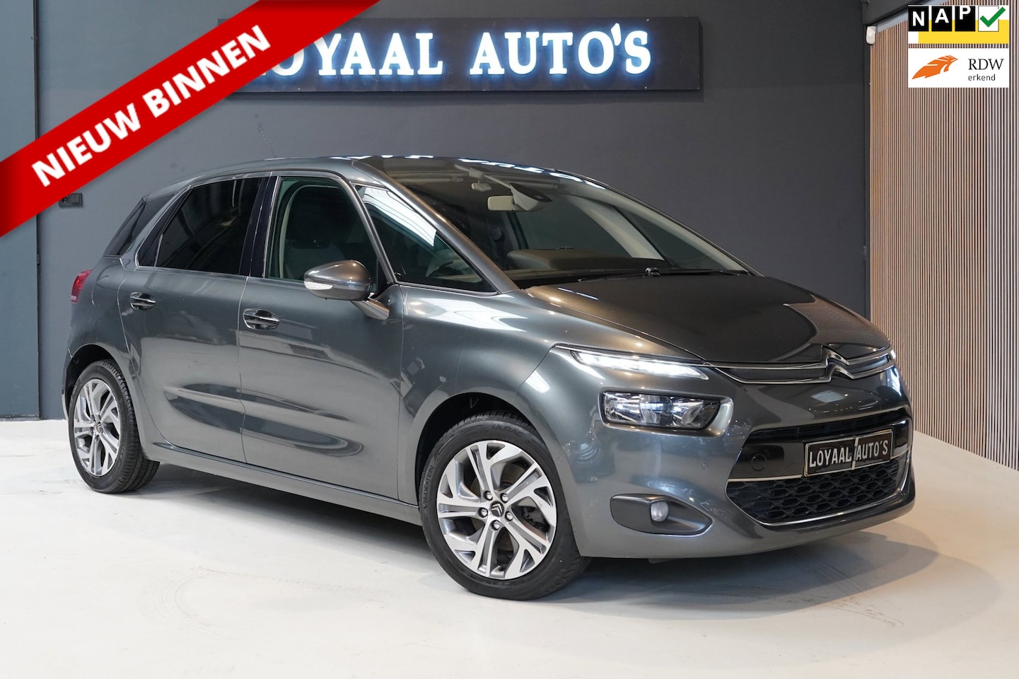 Citroën C4 Picasso - 1.6 THP Intensive | NAVI | CRUISE | AIRCO | PDC | TREKHAAK | NAP | APK. - AutoWereld.nl