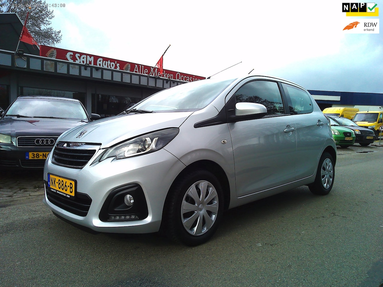 Peugeot 108 - 1.0 e-VTi Active 1.0 e-VTi Active (2017 NAVI +Airco ) - AutoWereld.nl