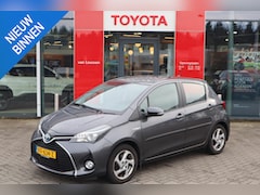 Toyota Yaris - 1.5 HYBRID TREND 5-DEURS AFN-TREKHAAK CRUISE CAMERA LM-VELGEN METALLIC NL-AUTO