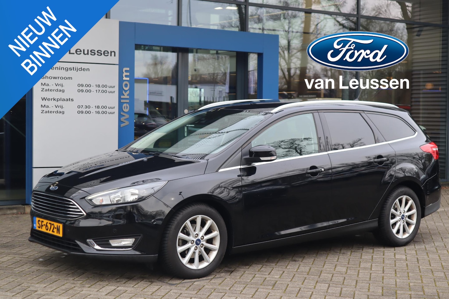 Ford Focus Wagon - 125PK TITANIUM CRUISE NAVI PARK-SENSOREN WINTERPACK APPLE/ANDROID PRIVACY-GLASS LM-VELGEN - AutoWereld.nl