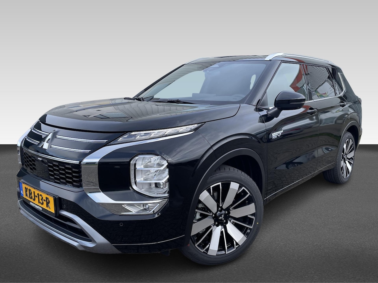 Mitsubishi Outlander - 2.4 PHEV Instyle+ 2.4 PHEV Instyle - AutoWereld.nl