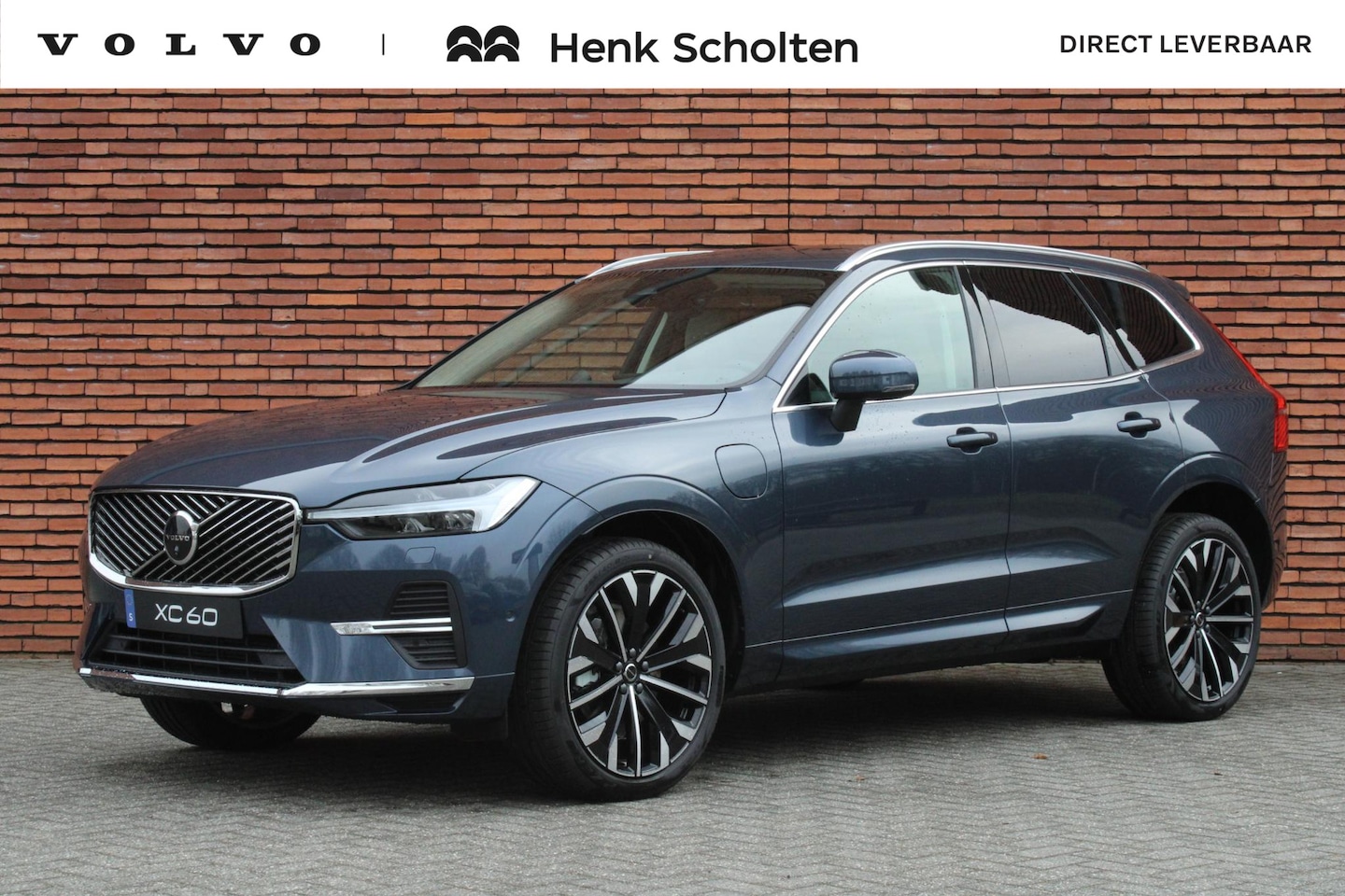 Volvo XC60 - T6 Plug-in hybrid AWD Ultra Bright | Actieve Luchtvering | Bowers&Wilkins Geluidsinstallat - AutoWereld.nl