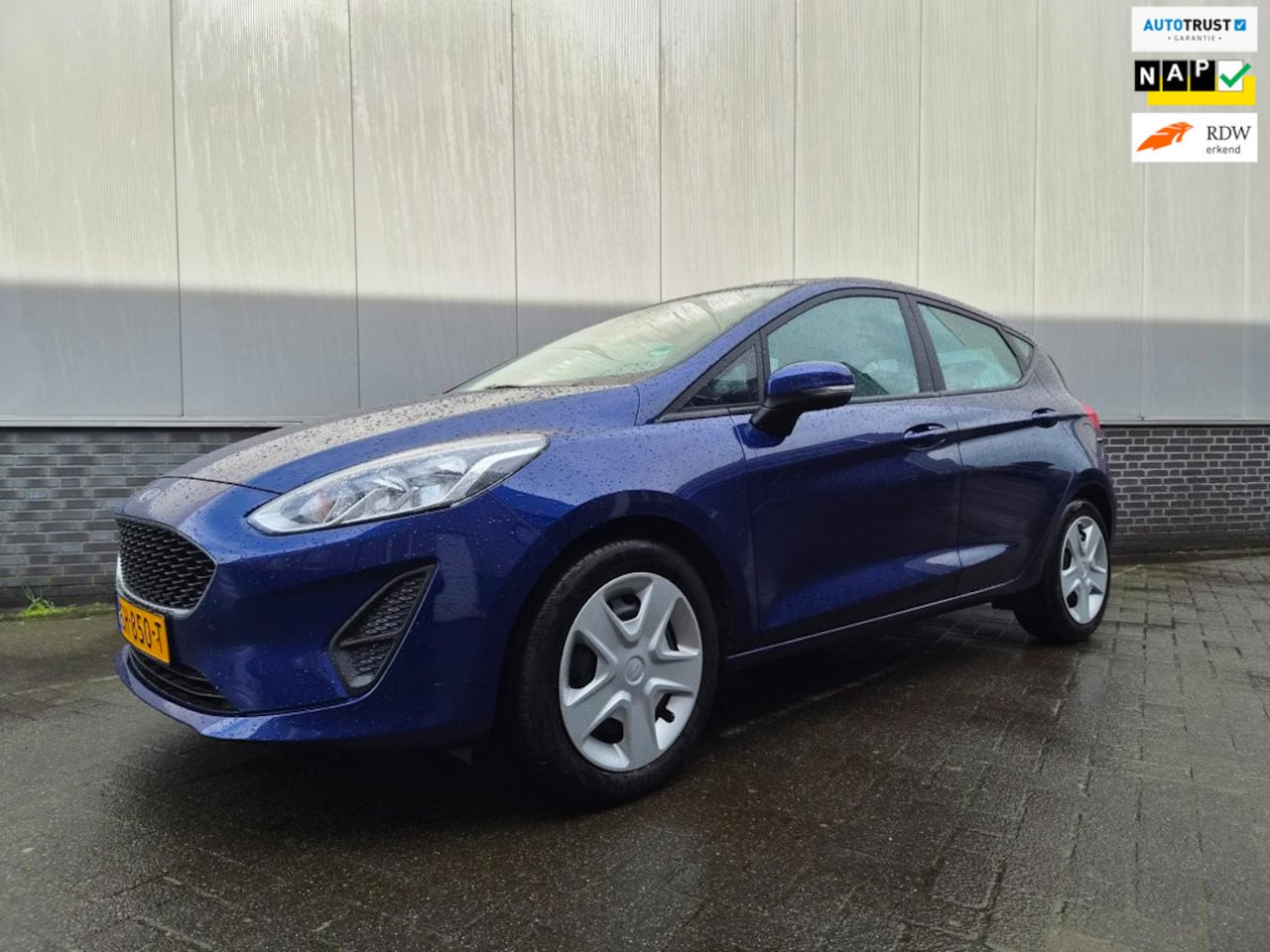 Ford Fiesta - 1.1 Trend NAP Carplay, Parkeer sensoren, cruise controle, - AutoWereld.nl