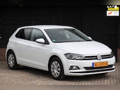 Volkswagen Polo - 1.6 TDI Comfortline Navigatie/Parkeersensor v, a/Cruise