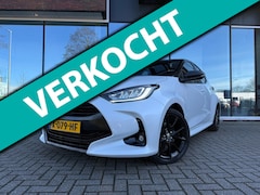 Toyota Yaris - 1.5 Hybrid Executive - ToTone - Navi - Climate - Camera - Parkeerhulp