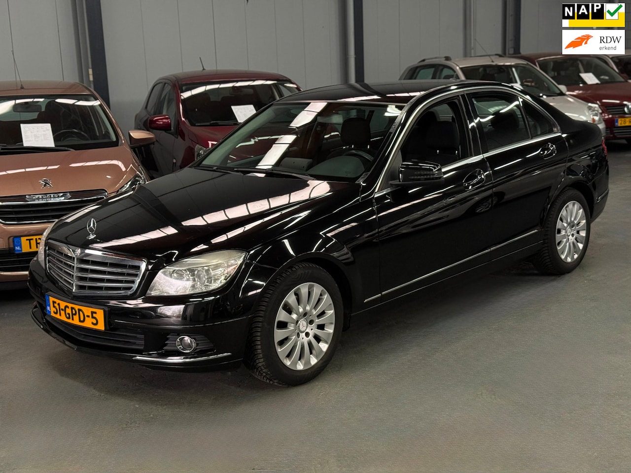 Mercedes-Benz C-klasse - 180 K BlueEFFICIENCY Elegance Nieuwe APK NAP Carplay - AutoWereld.nl