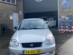 Hyundai Accent - 1.3i Active Young