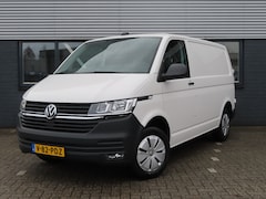 Volkswagen Transporter - 2.0 TDI L1H1 30 | carplay | parkeersensoren | cruise control | DAB