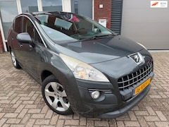 Peugeot 3008 - 1.6 THP Première / Pano / Navi / PDC / Head-Up / Clima