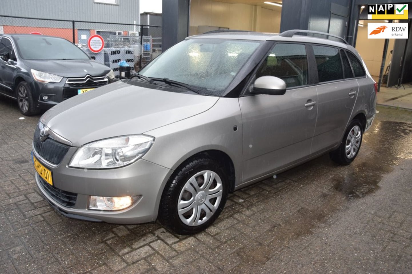 Skoda Fabia Combi - 1.2 TSI Sprint 1.2 TSI Sprint - AutoWereld.nl