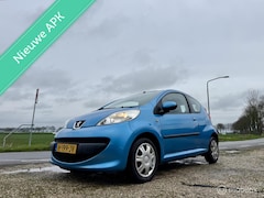 Peugeot 107 - 1.0-12V XS, BJ 2008, 117.000 km, APK Maart 2027