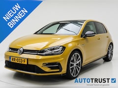 Volkswagen Golf - 1.0 TSI R-Line Highline ADAPTIVE CRUISE 19 INCH