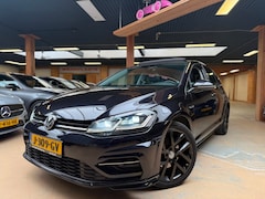 Volkswagen Golf - 1.4 TSI Highline Business R Pano Carplay Camera Lane Assist Blindspot