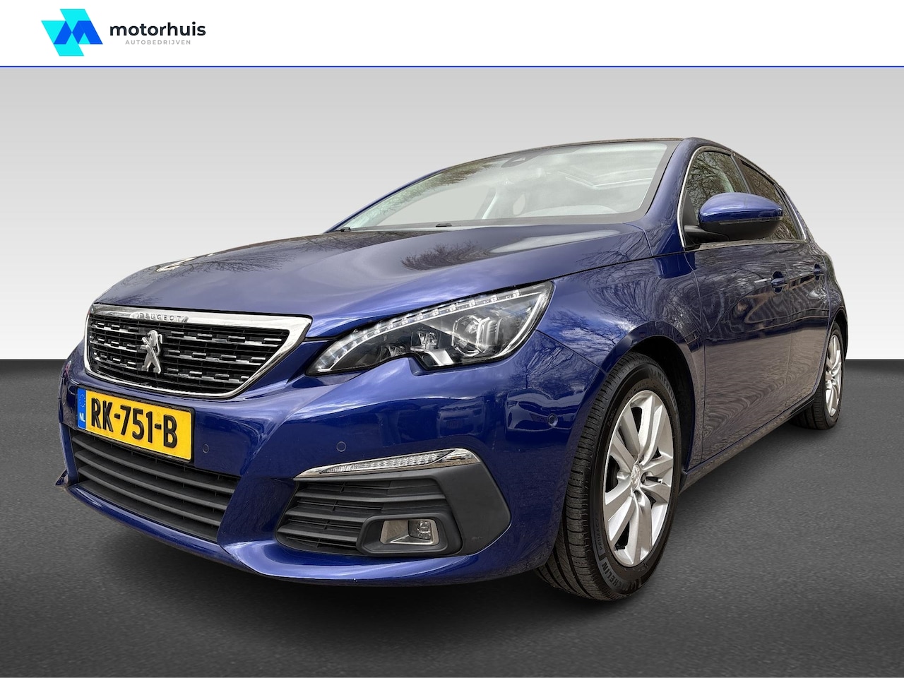 Peugeot 308 - 1.2 PureTech 130pk S&S Aut. Allure | Trekhaak - AutoWereld.nl