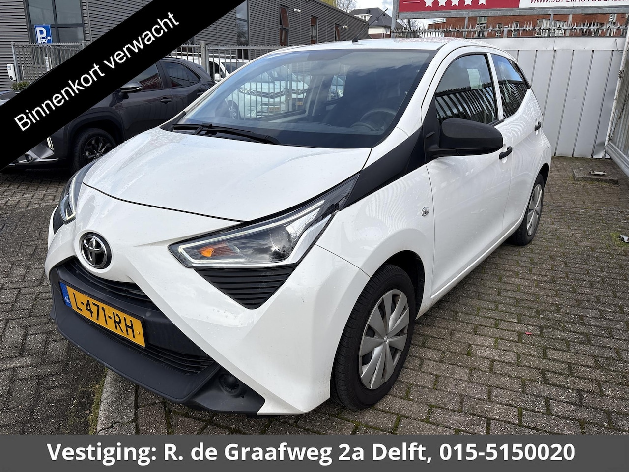 Toyota Aygo - 1.0 VVT-i X-Fun | Airco | Elektrische ramen | Bluetooth | Radio/USB | - AutoWereld.nl