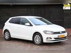 Volkswagen Polo - 1.6 TDI Comfortline Navigatie/Parkeersensor v, a/Cruise