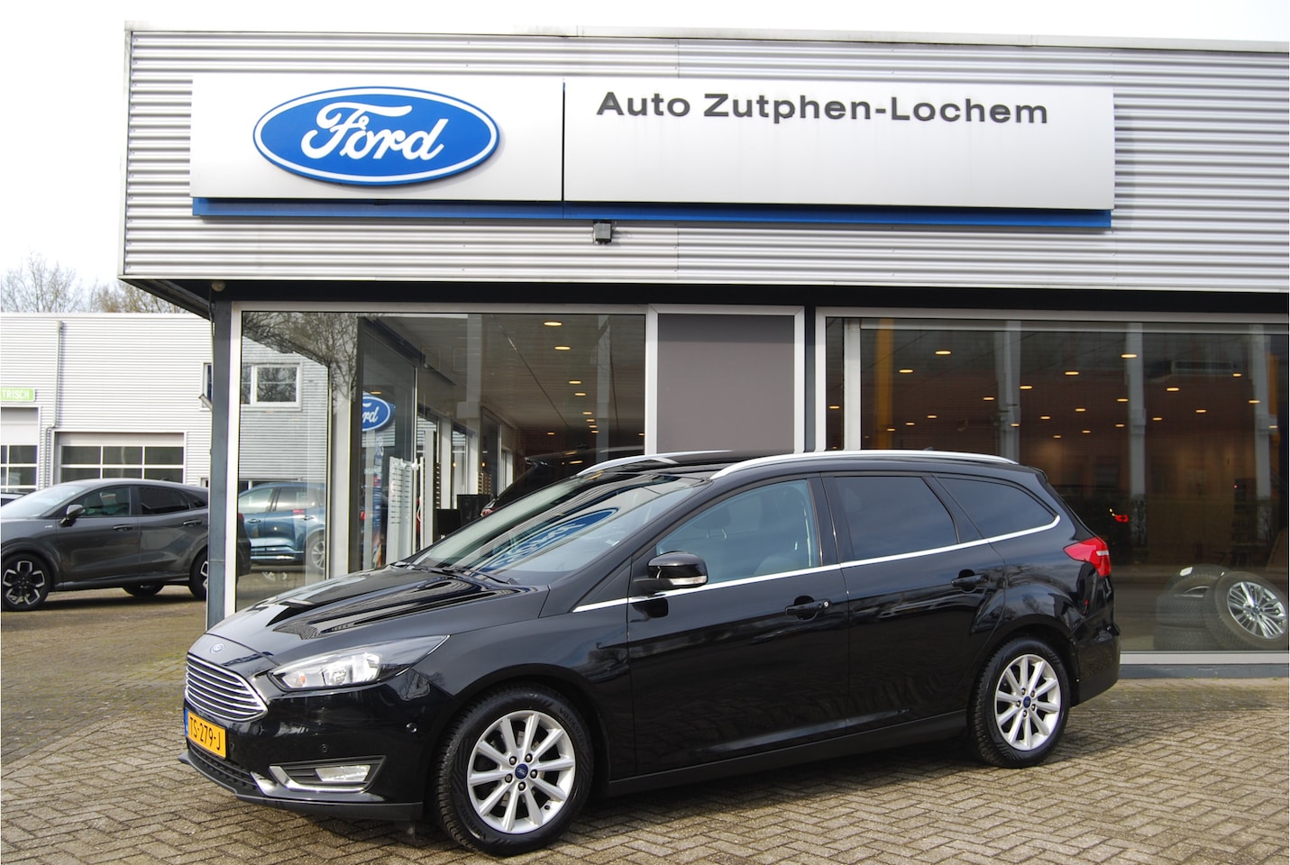 Ford Focus Wagon - 1.0 125PK Titanium NAVI | STOEL/STUUR-VOORRUITVERWAMING | CRUISE / CLIMATE CONTROL - AutoWereld.nl