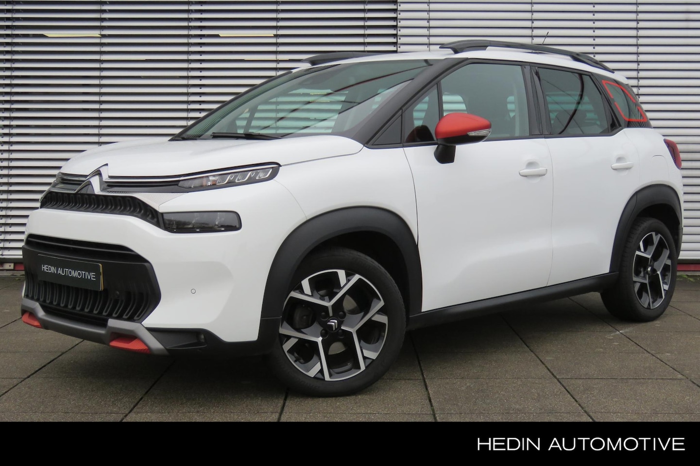 Citroën C3 Aircross - 1.2 PureTech Shine | Navigatie | Achteruitrij camera | Afneembare Trekhaak | Stoelverwarmi - AutoWereld.nl
