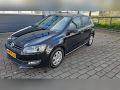 Volkswagen Polo - 1.4 16V HIGHLINE