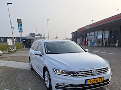 Volkswagen Passat Variant - 2.0 TDI Business Edition R
