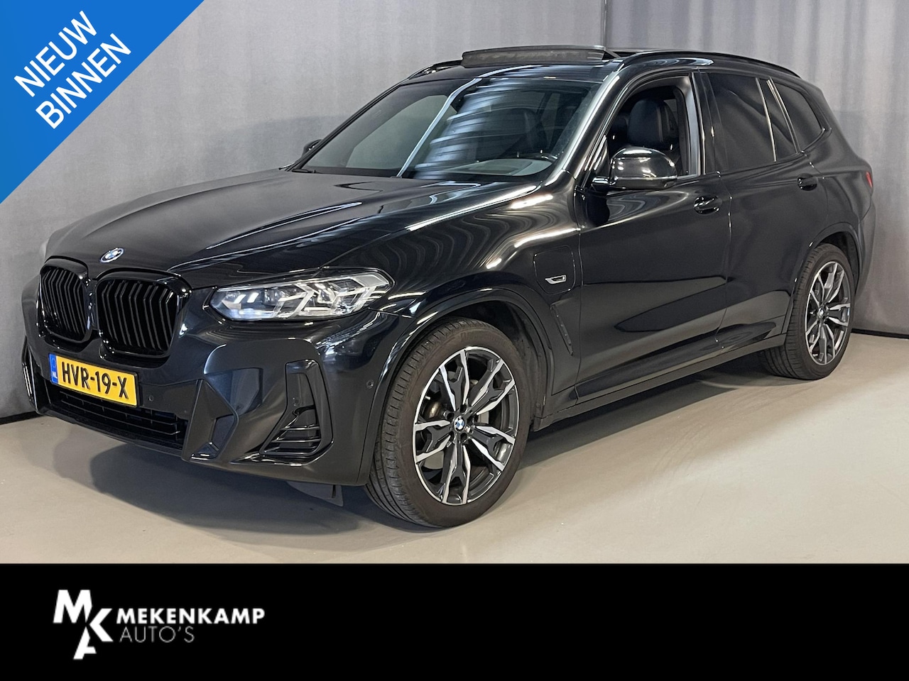 BMW X3 - xDrive30e High Executive M Sport 20"/Panoramadak/Leder + memory/360 camera/Harman Kardon/K - AutoWereld.nl