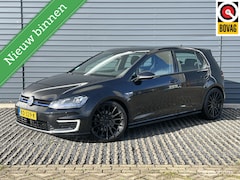 Volkswagen Golf - 1.4 TSI GTE