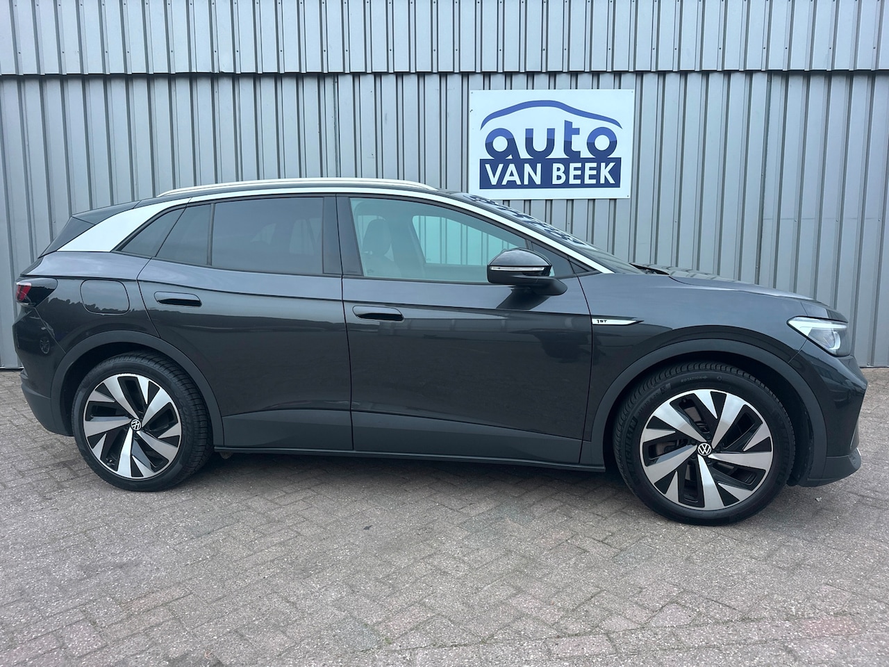 Volkswagen ID.4 - Max 77 kWh|Trekhaak - AutoWereld.nl