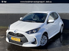 Toyota Yaris - 1.5 Hybrid Active Nette Nederlandse auto, achteruitrij camera, navigatie Apple CarPlay/And