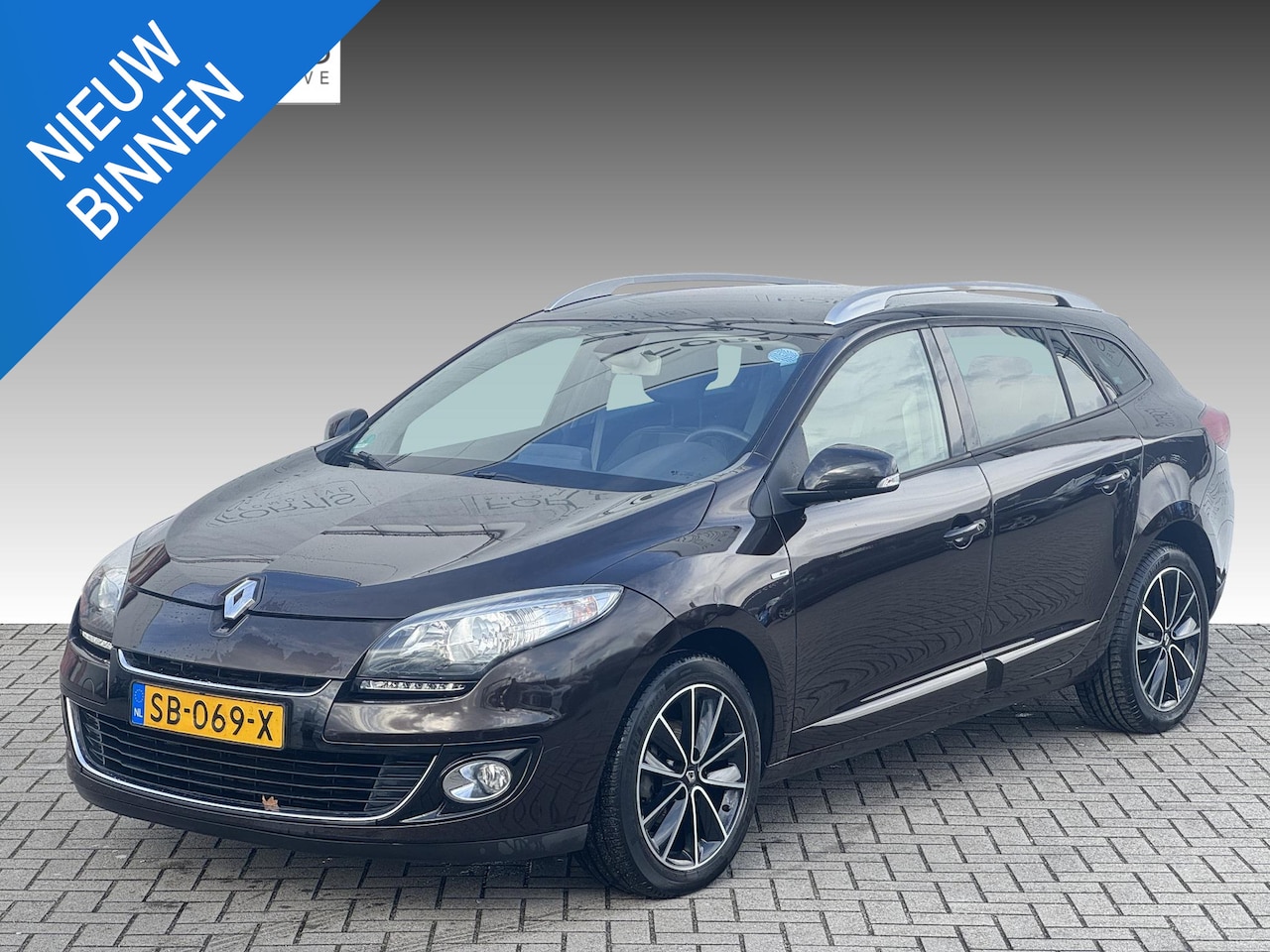 Renault Mégane Estate - 1.2 TCe 115 Bose NAVI | ECC | TREKHAAK - AutoWereld.nl
