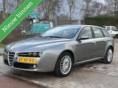 Alfa Romeo 159 Sportwagon - 2.2 JTS Distinctive PSENSOR AIRCO